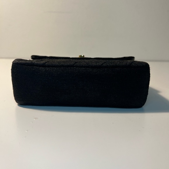 Chanel CC Vintage Mini Classic Quilted Square Single Flap Crossbody Bag Purse - Picture 8 of 15